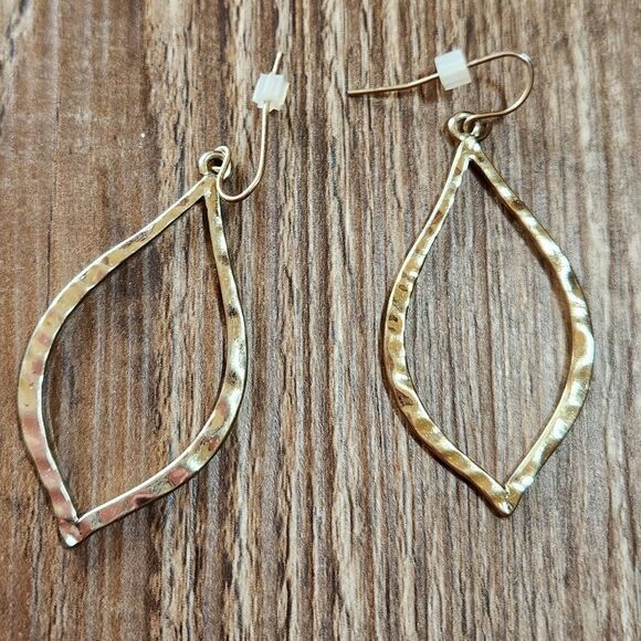 🩵Premier "Gold Essence" Gold Plated Dangling Earrings - Picture 9 of 9